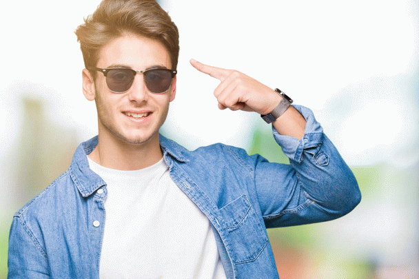 با 15 گام از طراحی و فروش منابع آموزشی برای مدارس به درآمد پایدار برسید